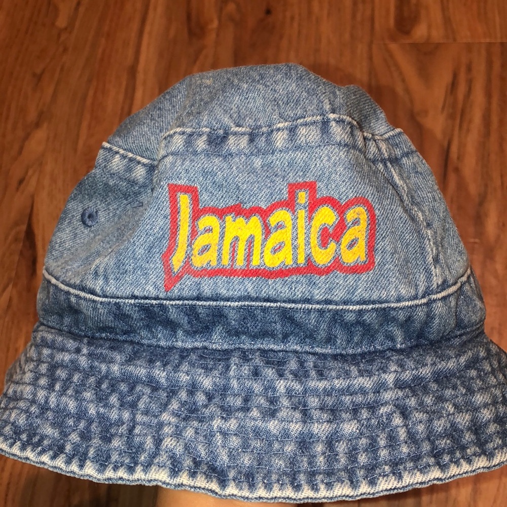 Vintage “Toppers” Jamaica Bucket Hat (Denim)
